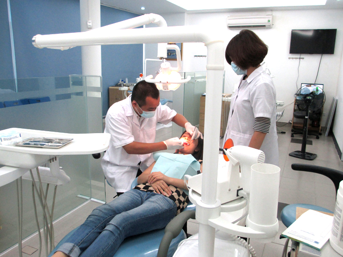 passionately, experienced dentist team